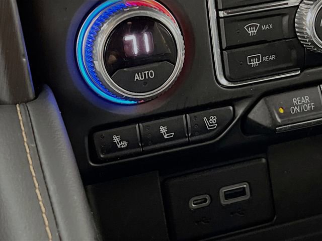 Used 2023 GMC Yukon XL AT4 w/ Technology Package AWD/4WD image 22