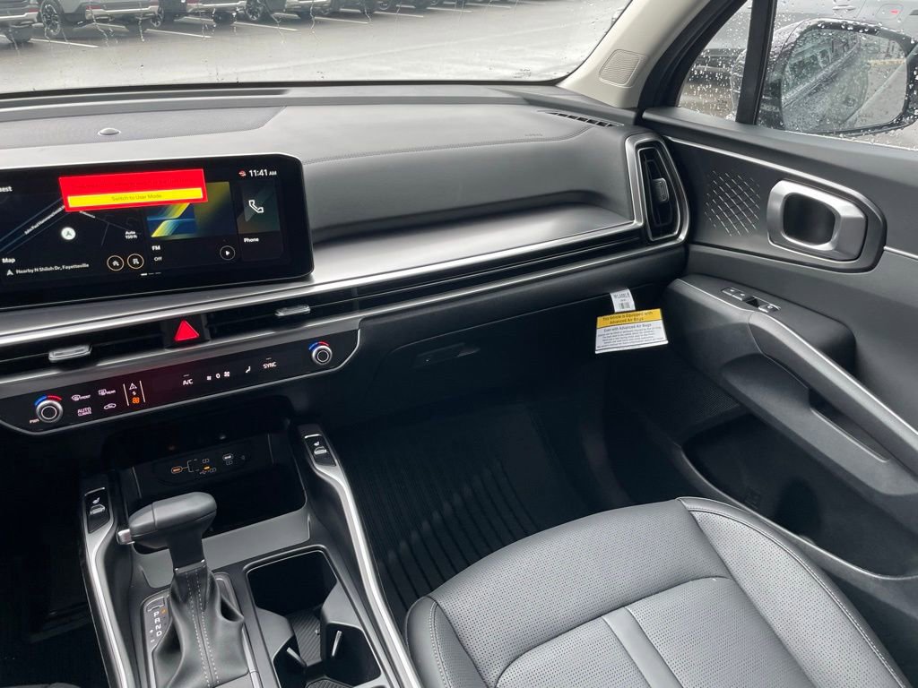 New 2026 Kia Sorento EX image 24