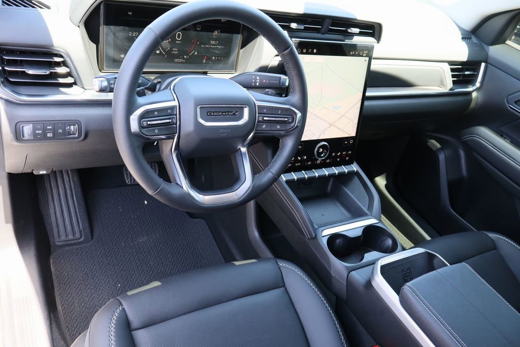 Certified 2026 GMC Terrain Denali AWD/4WD image 11
