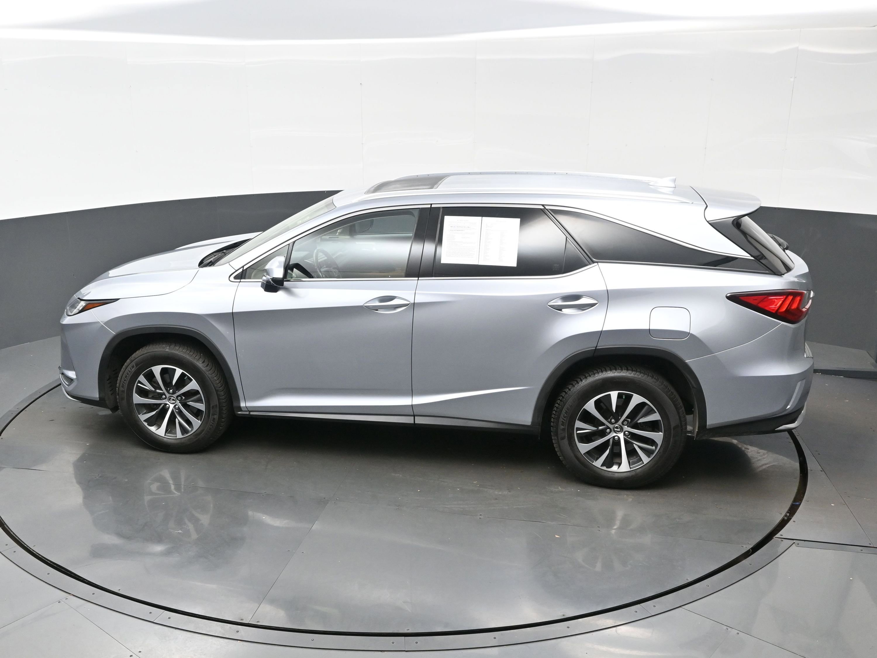 Used 2022 Lexus RX 350L Premium image 37