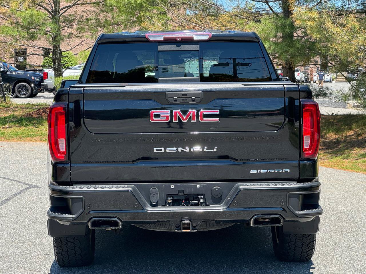 Used 2019 GMC Sierra 1500 Denali w/ Technology Package AWD/4WD image 5