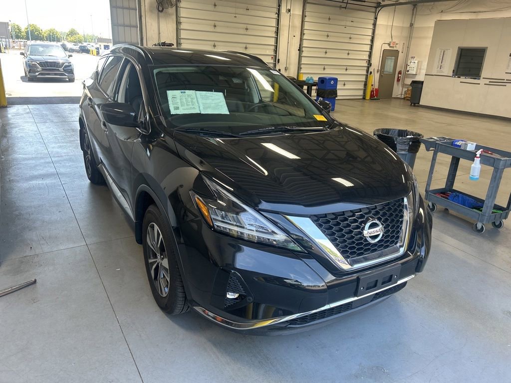 Used 2022 Nissan Murano SV AWD/4WD image 1