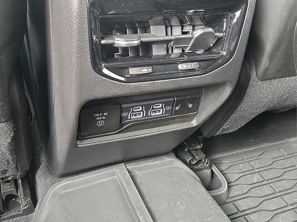 Used 2022 Jeep Grand Cherokee Trailhawk w/ Advanced Protech Group II image 17