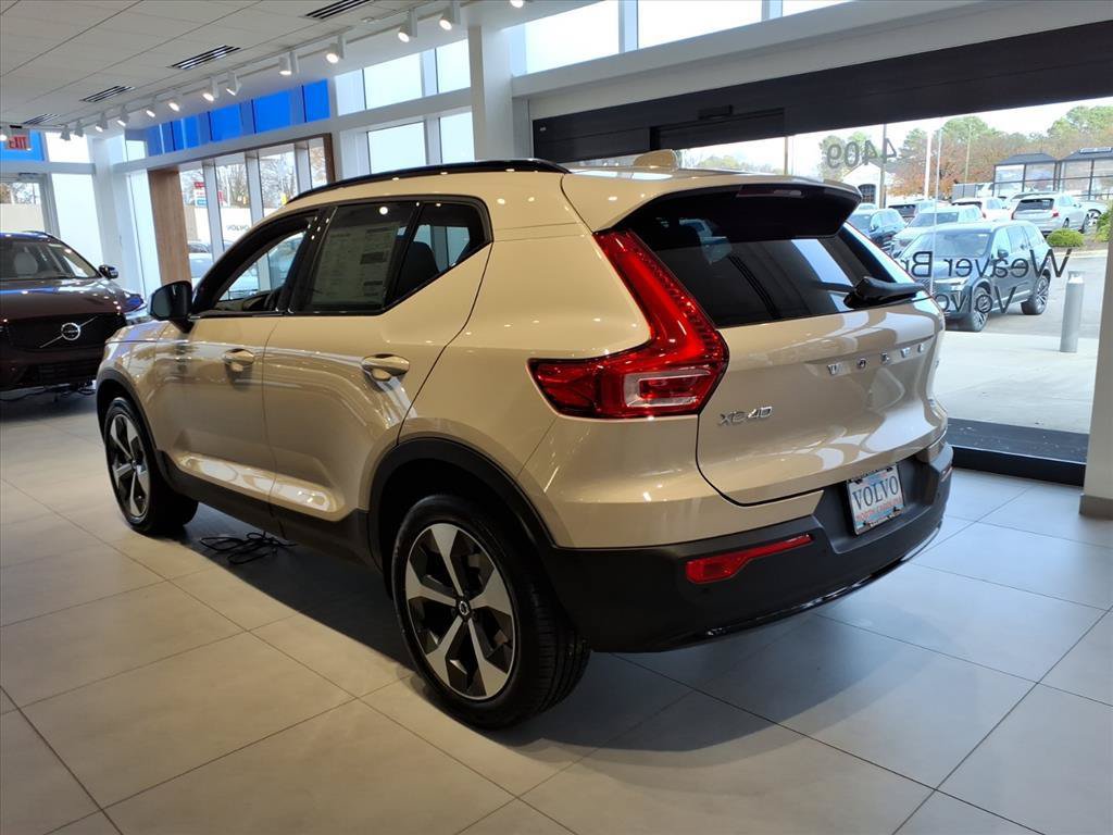 New 2026 Volvo XC40 B4 Plus w/ Protection Package Premier FWD image 6