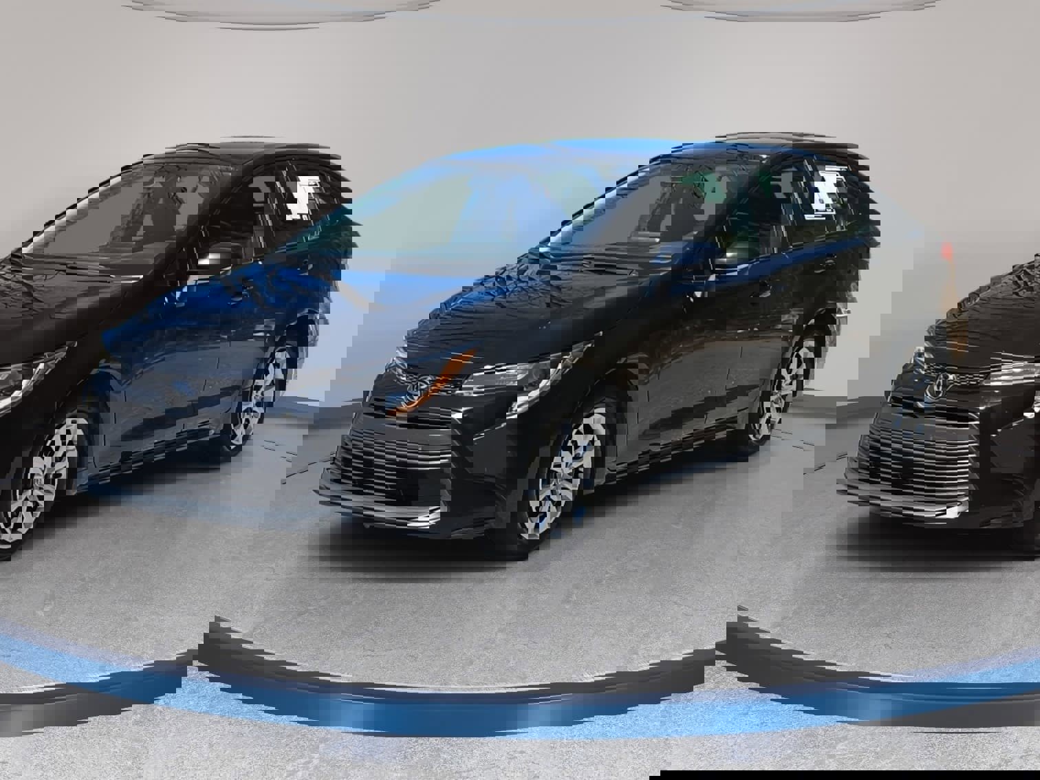 Used 2024 Toyota Corolla LE image 1