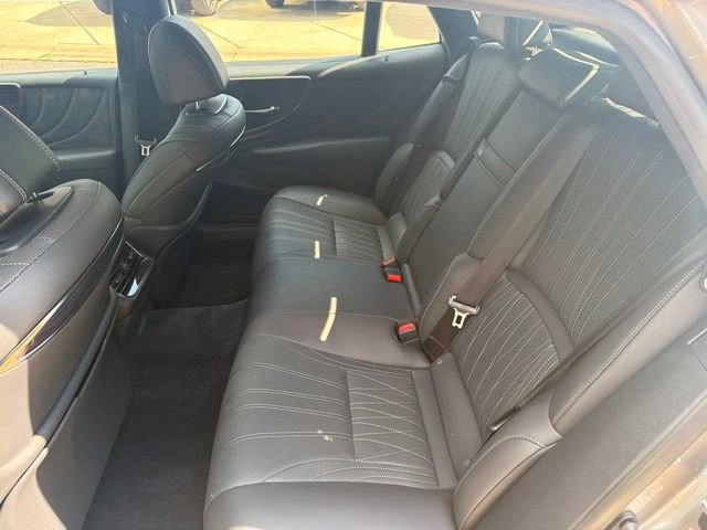 Used 2018 Lexus LS 500 AWD w/ Interior Upgrade Package image 33