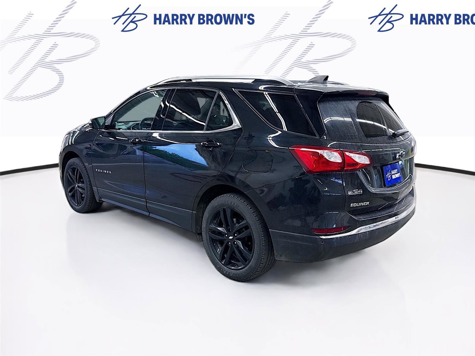 Used 2020 Chevrolet Equinox LT w/ Midnight Edition AWD/4WD image 2