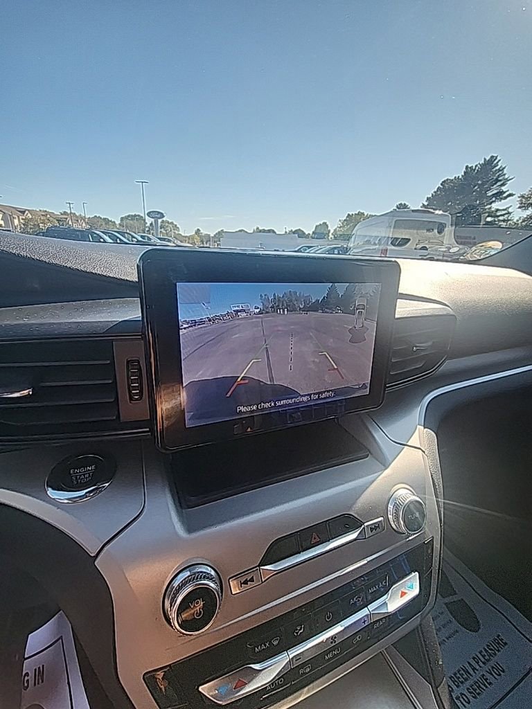 Used 2022 Ford Explorer XLT w/ Class IV Trailer Tow Package image 21