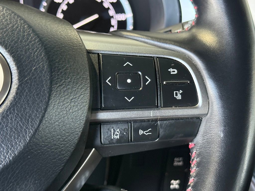 Used 2023 Lexus GX 460 Premium w/ Premium Package image 26