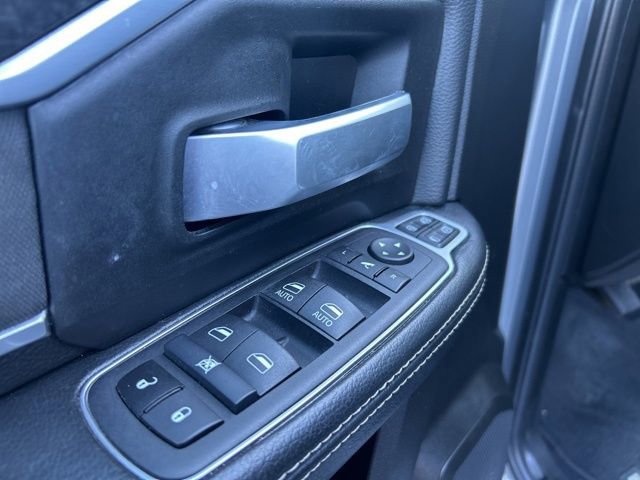 Used 2024 RAM 3500 Big Horn image 13