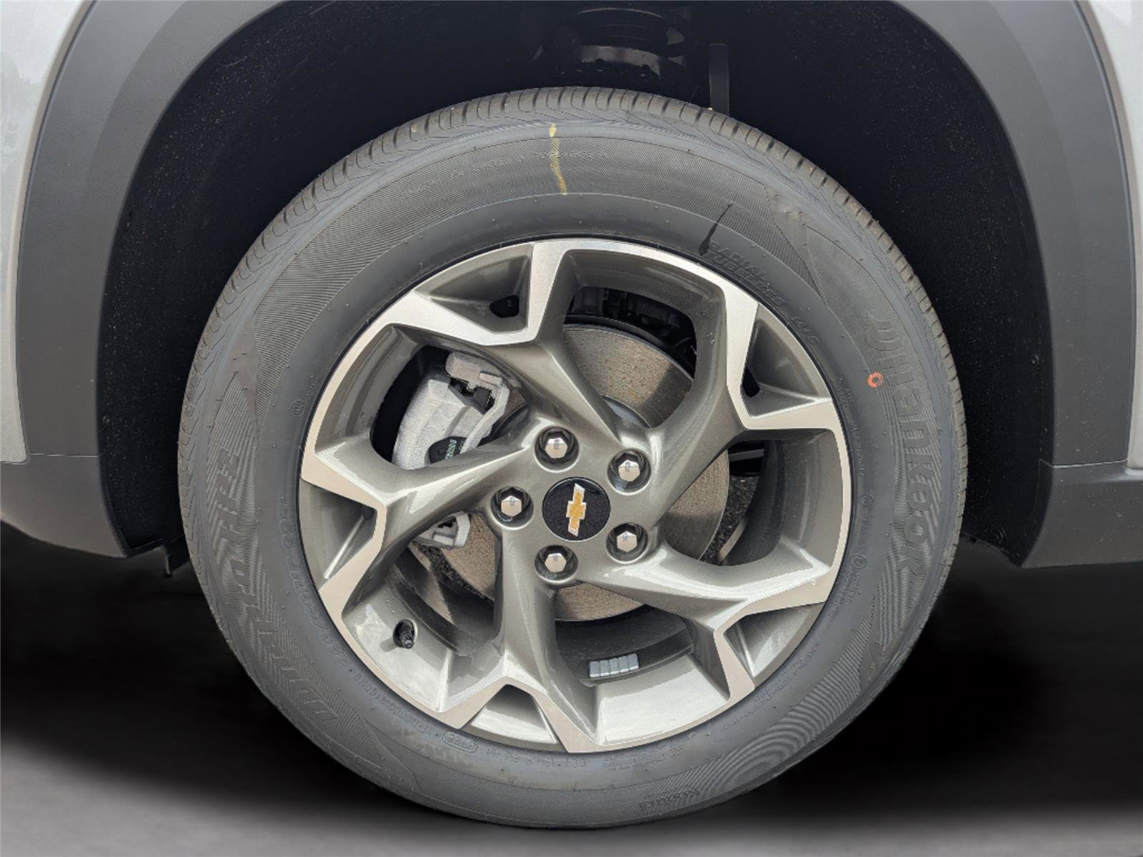 New 2026 Chevrolet Trax LT w/ Driver Confidence Package image 10