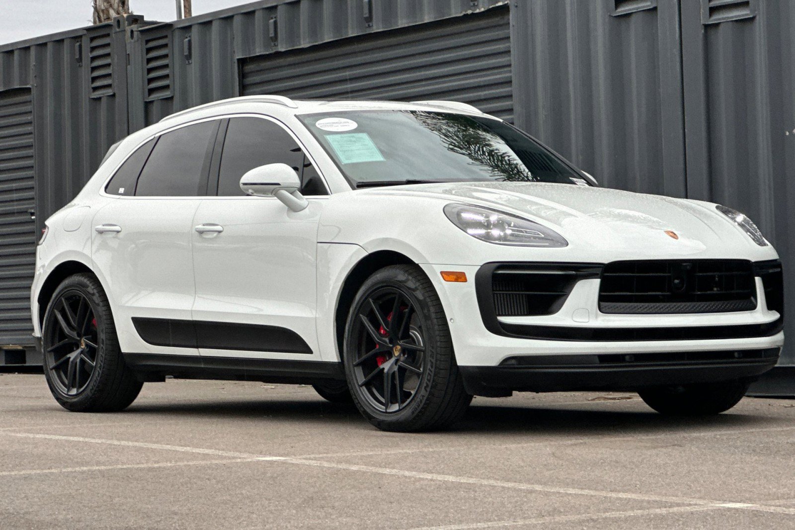 Used 2023 Porsche Macan S image 10