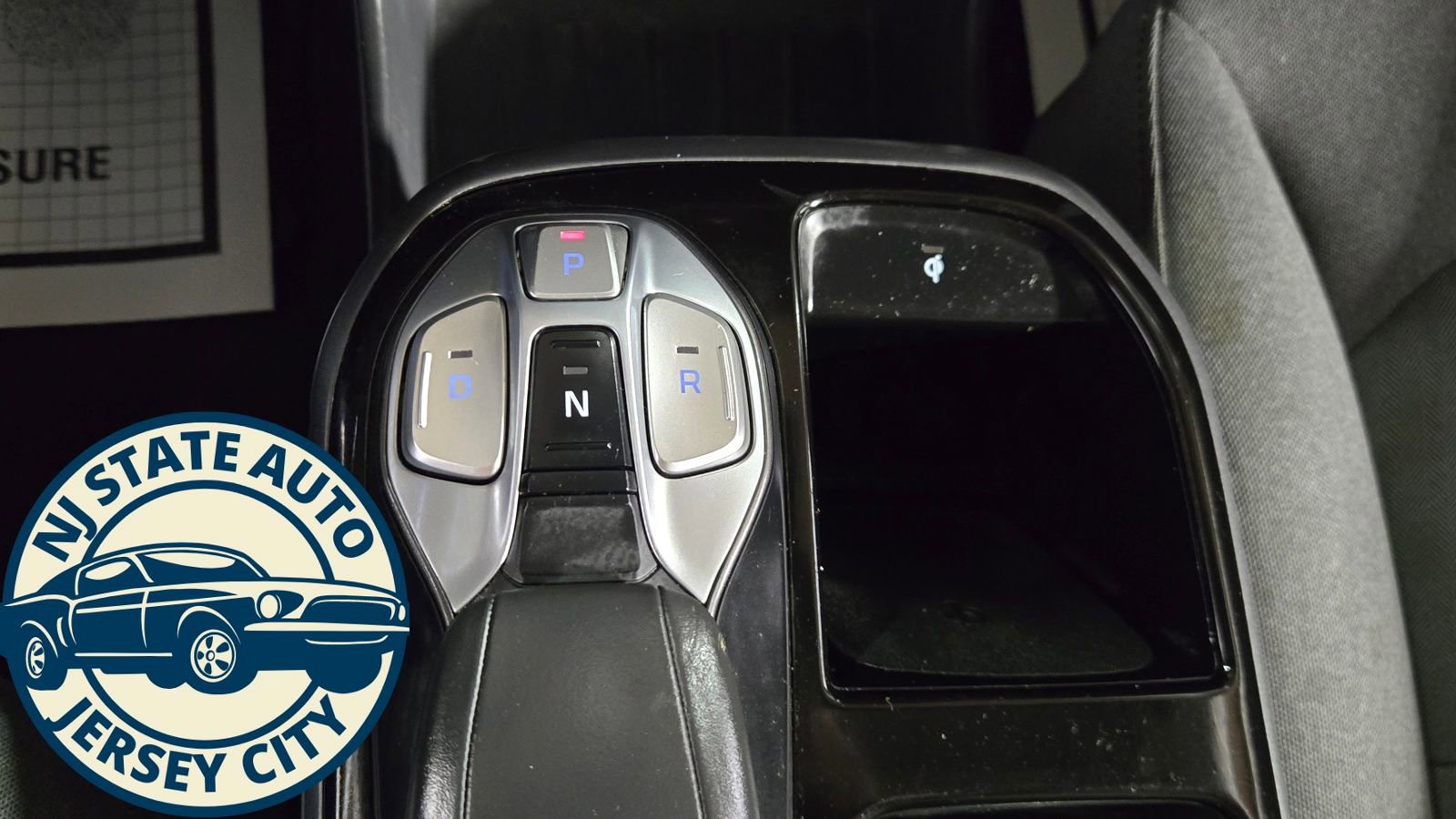 Used 2021 Hyundai Ioniq SE FWD image 16
