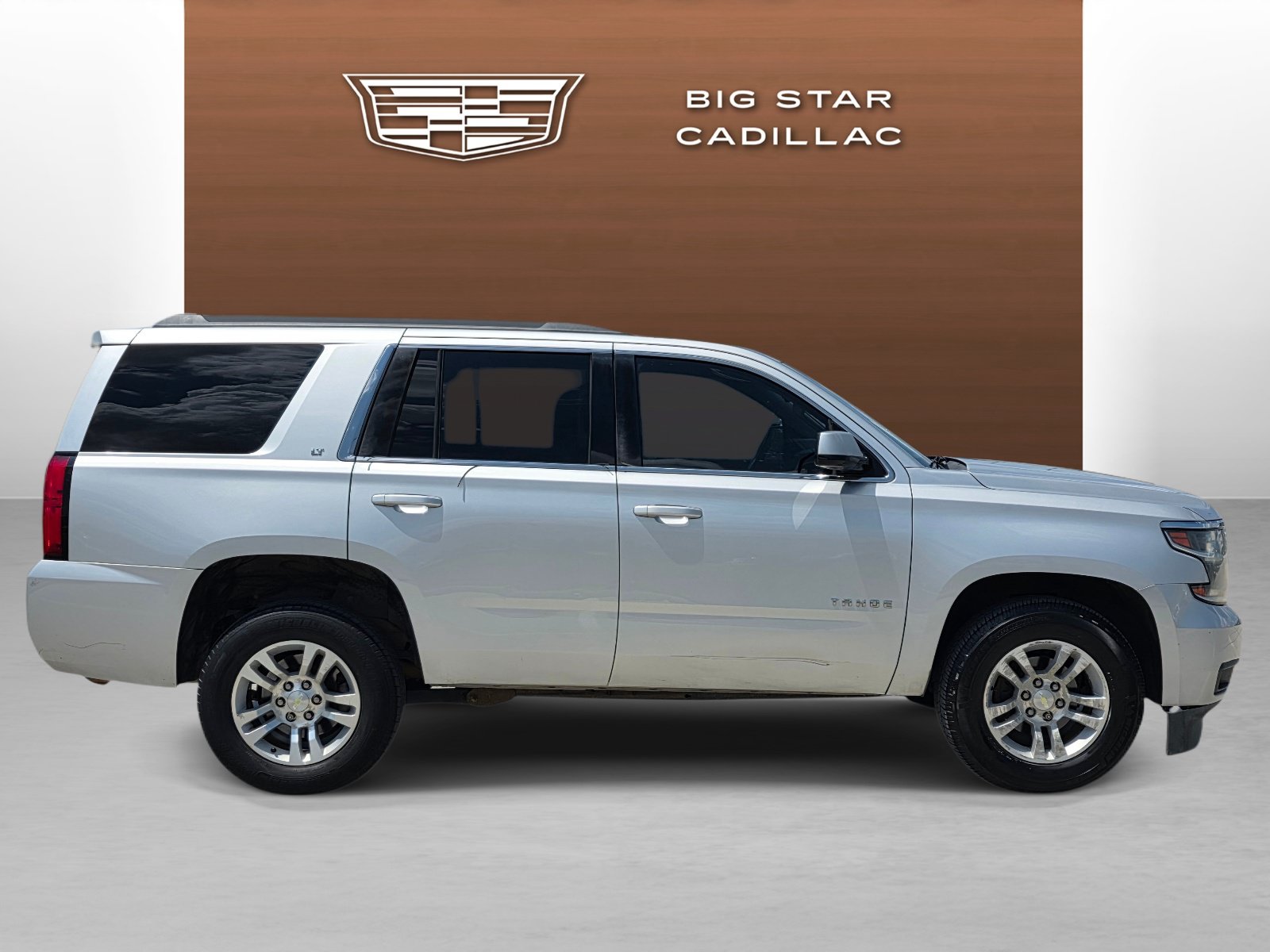 Used 2015 Chevrolet Tahoe LT RWD image 6