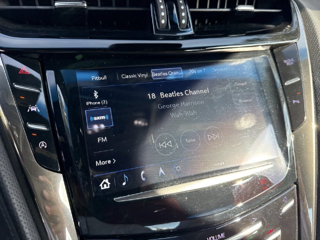 Used 2019 Cadillac CTS Luxury RWD image 16