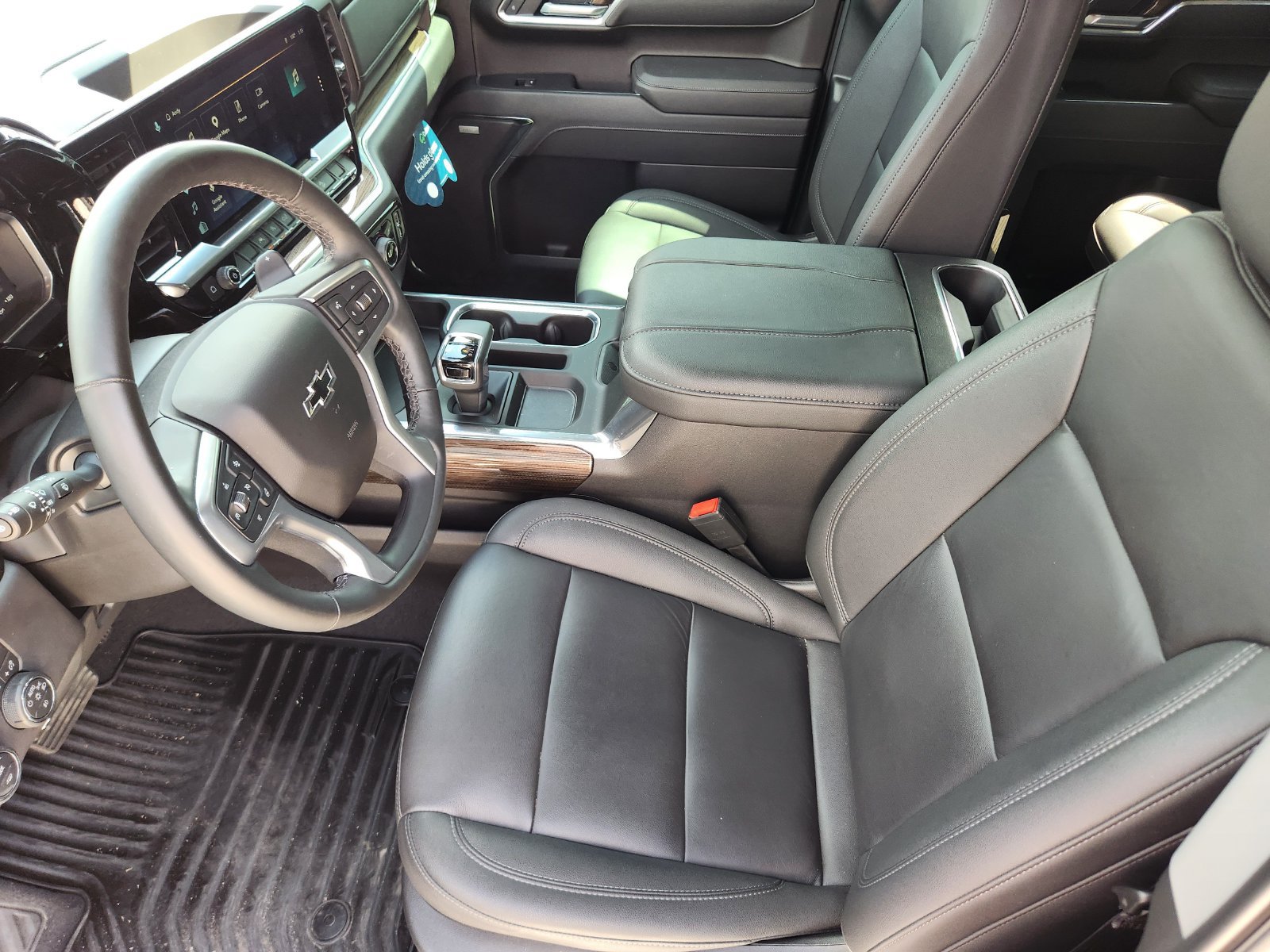 Certified 2026 Chevrolet Silverado 1500 LT Trail Boss w/ Convenience Package II AWD/4WD image 14