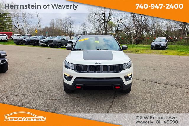 Used 2019 Jeep Compass Trailhawk image 2