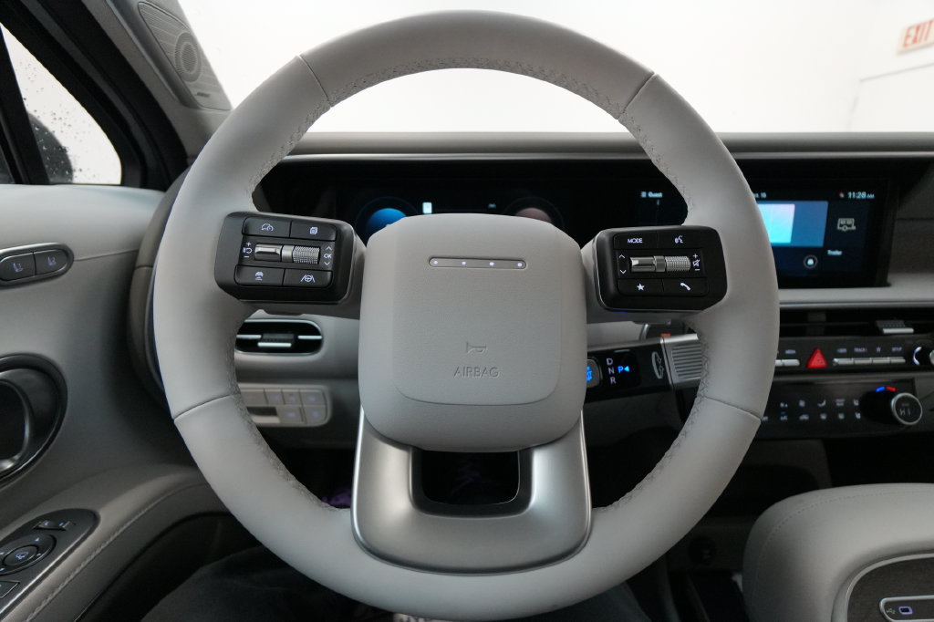 Used 2026 Hyundai Palisade Limited AWD/4WD image 50
