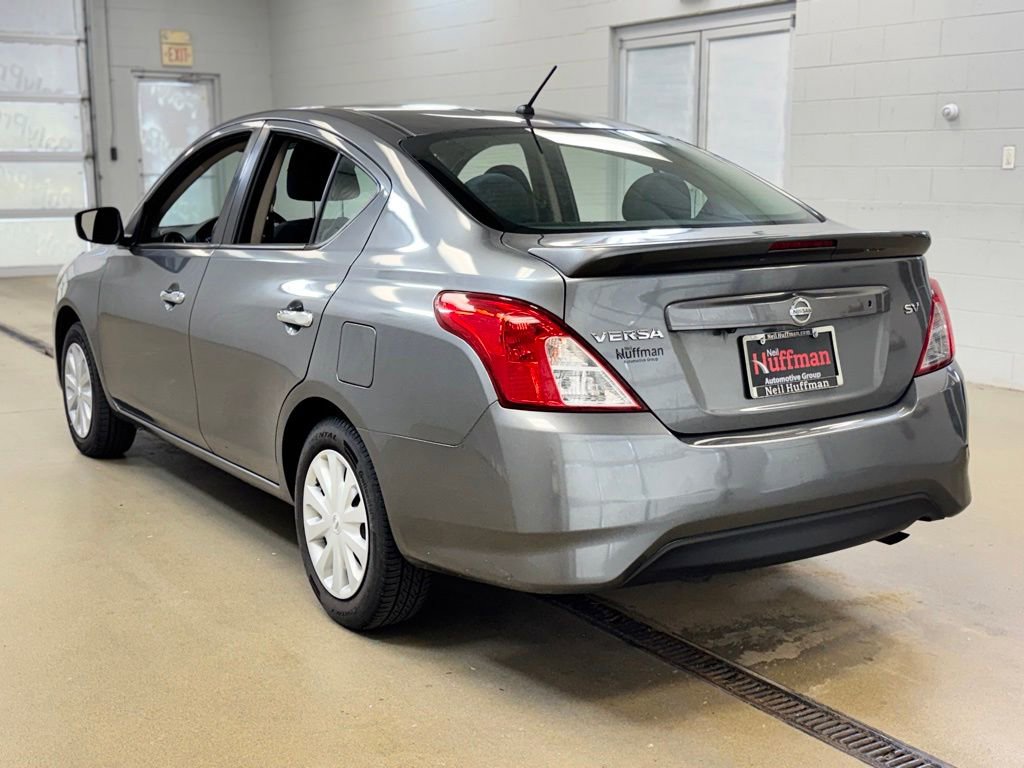 Used 2019 Nissan Versa SV FWD image 7