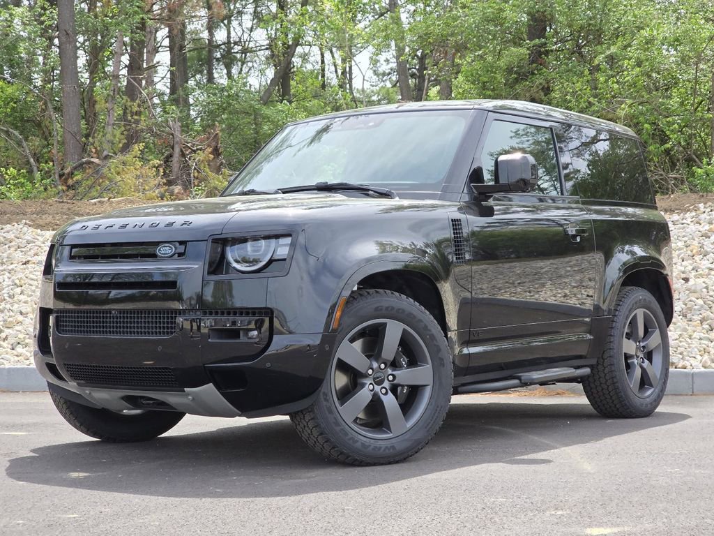 New 2026 Land Rover Defender 90 V8 AWD/4WD image 2