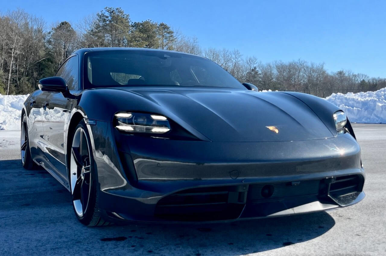 Used 2020 Porsche Taycan Turbo S image 7