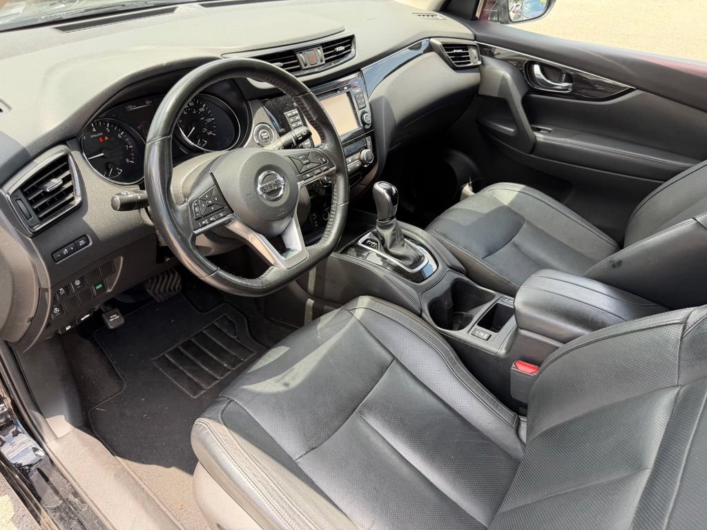 Used 2018 Nissan Rogue Sport SL w/ SL Premium Package FWD image 26