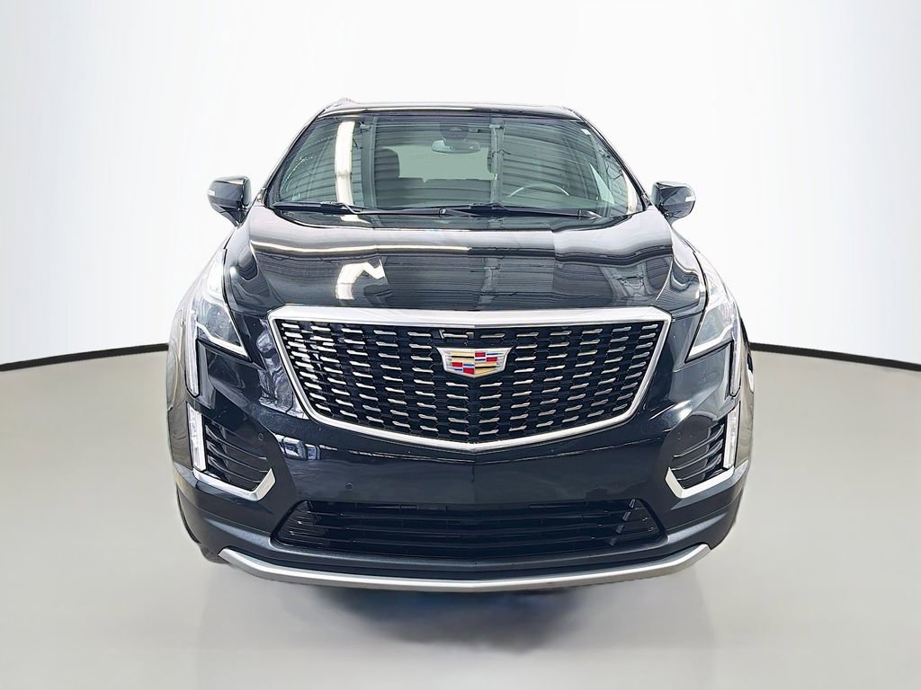 Used 2024 Cadillac XT5 Premium Luxury image 2