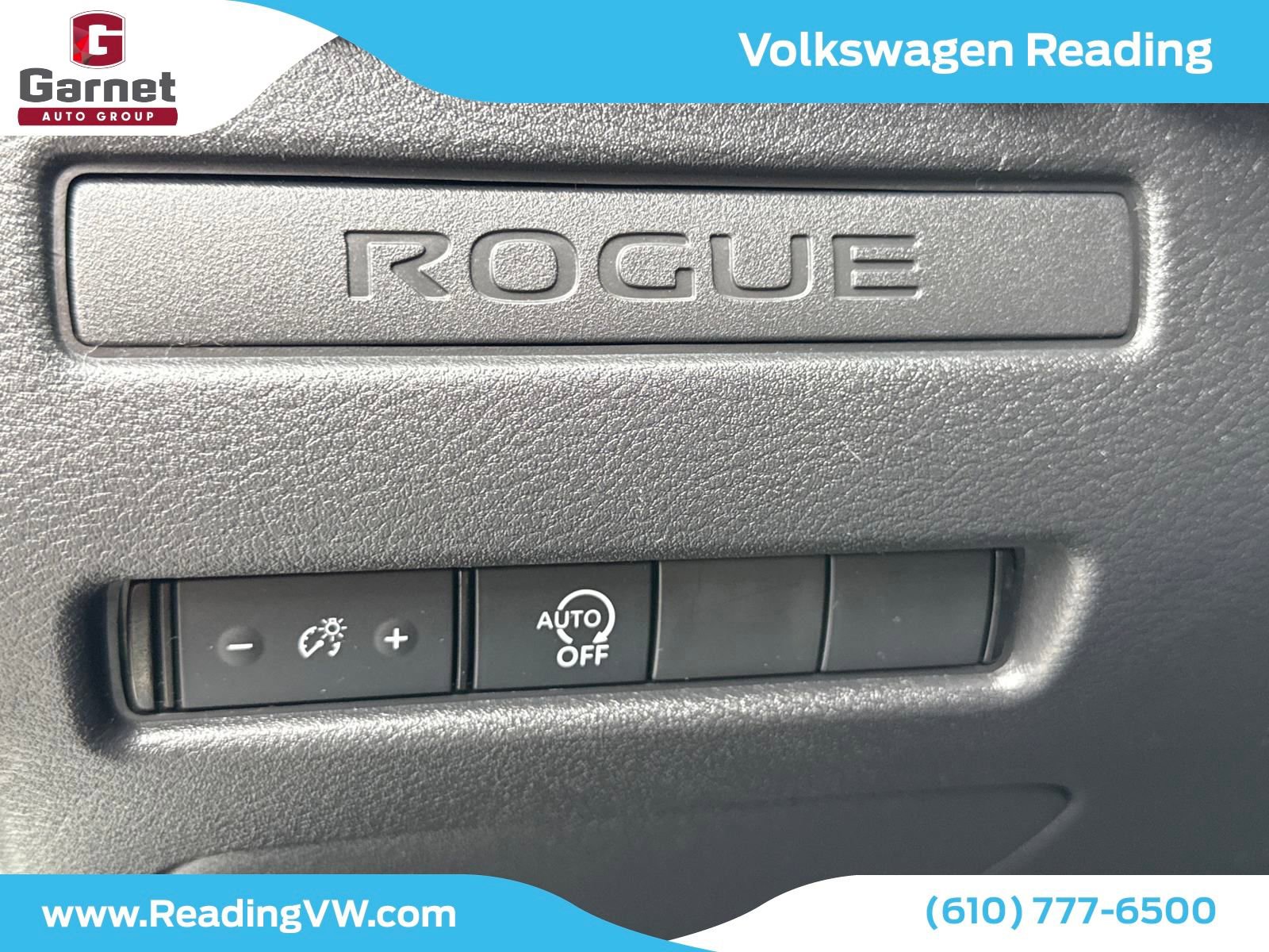 Used 2023 Nissan Rogue S image 28