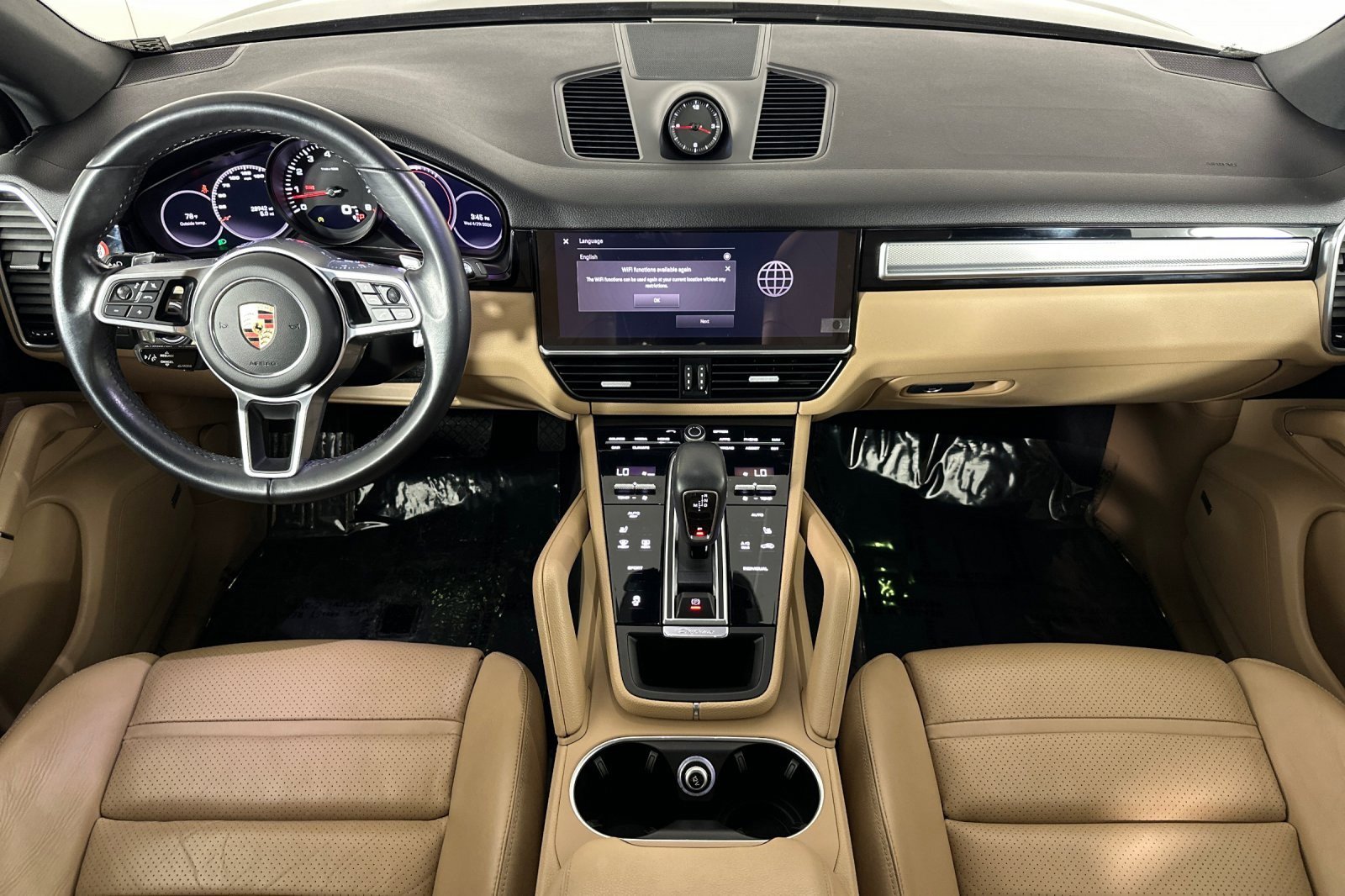 Used 2022 Porsche Cayenne Platinum Edition AWD/4WD image 12