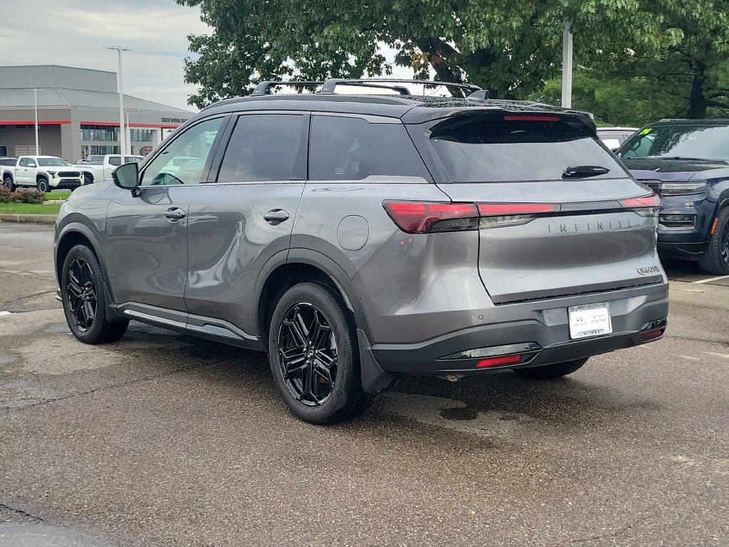 Certified 2026 INFINITI QX60 Sport w/ Dark Cargo Package AWD/4WD image 3