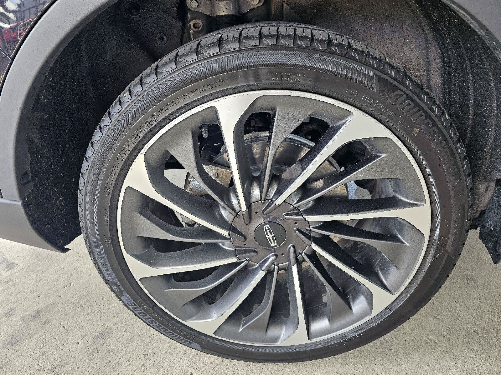 Used 2021 Lincoln Aviator Reserve w/ Equipment Group 201A AWD/4WD image 10