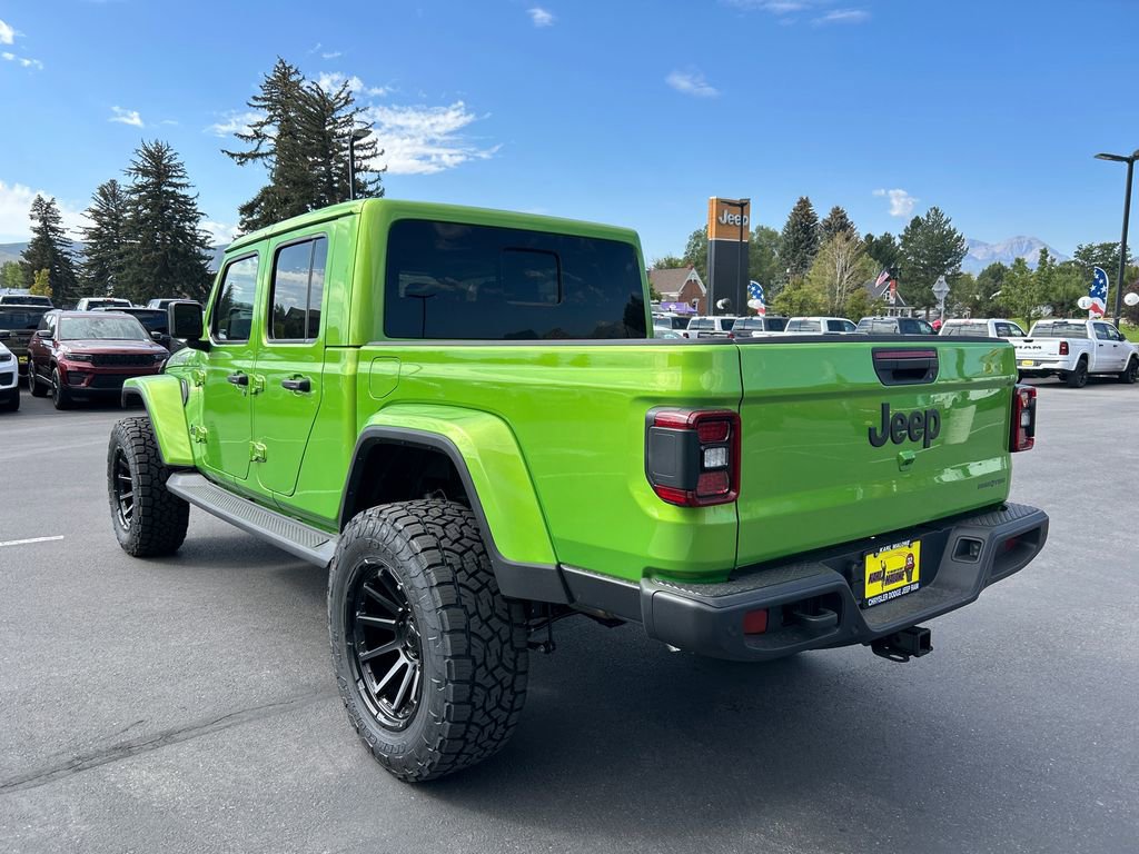 New 2025 Jeep Gladiator High Tide image 3