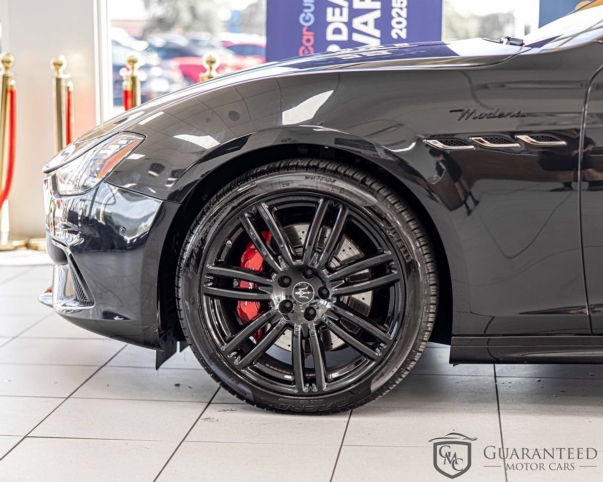 Used 2024 Maserati Ghibli Modena Q4 AWD/4WD image 7