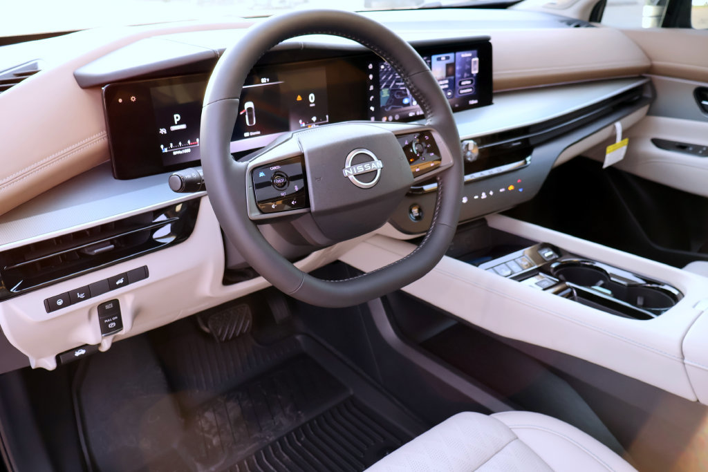 New 2026 Nissan Murano Platinum w/ Cargo Package AWD/4WD image 13