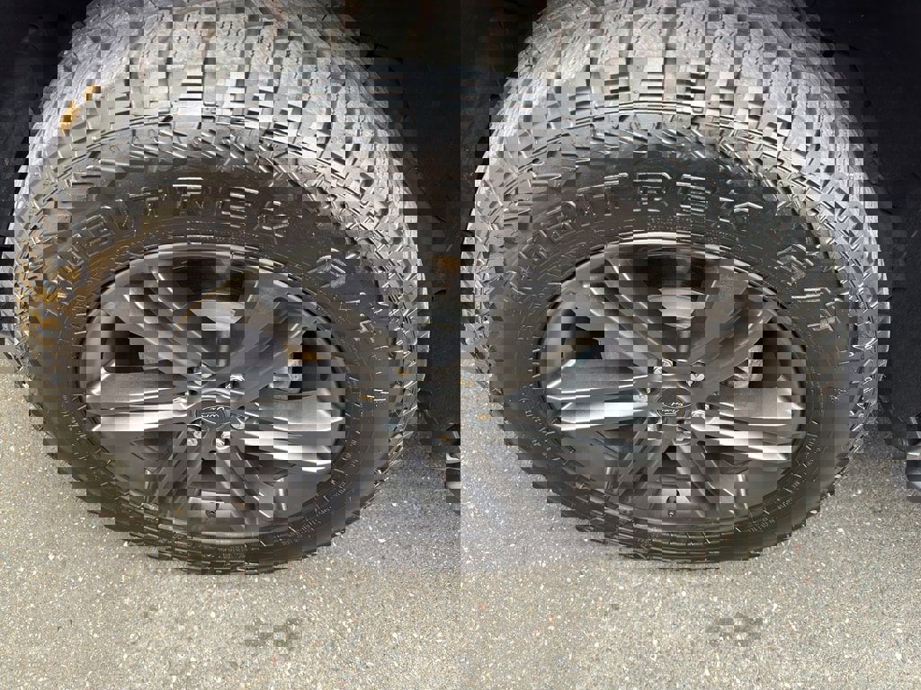 Used 2022 Ford F150 XLT w/ Equipment Group 302A High image 9