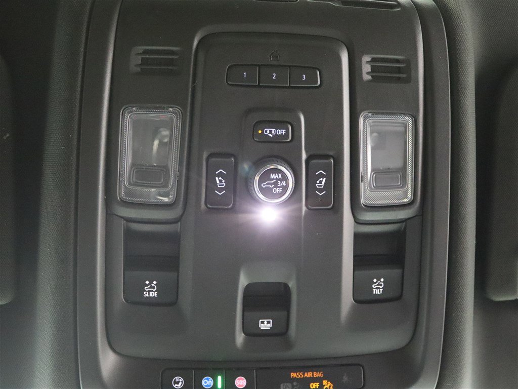 Used 2021 Cadillac Escalade Sport w/ Driver Assist Tech Package image 40