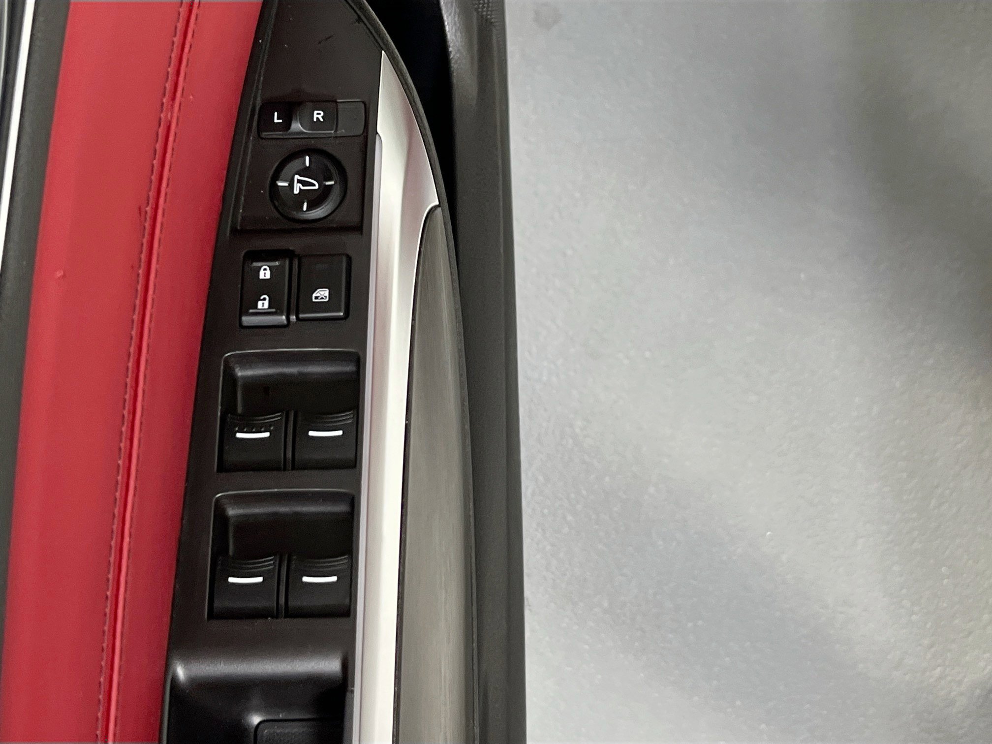 Used 2019 Acura TLX V6 w/ Technology & A-SPEC Pkg FWD image 18