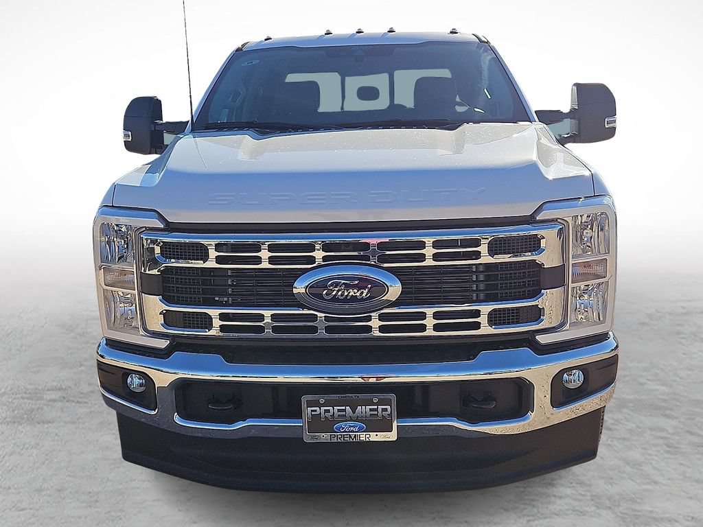 New 2026 Ford F350 XL w/ XL Chrome Package AWD/4WD image 3