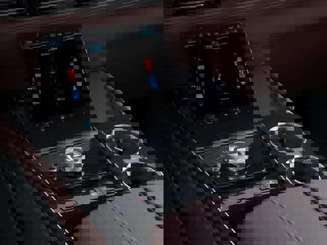 New 2026 Cadillac Escalade ESV Luxury image 23