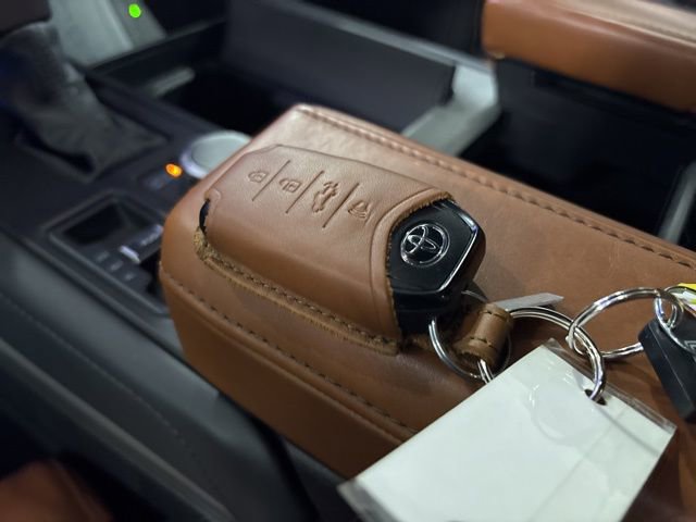 Used 2024 Toyota Tundra Limited image 38
