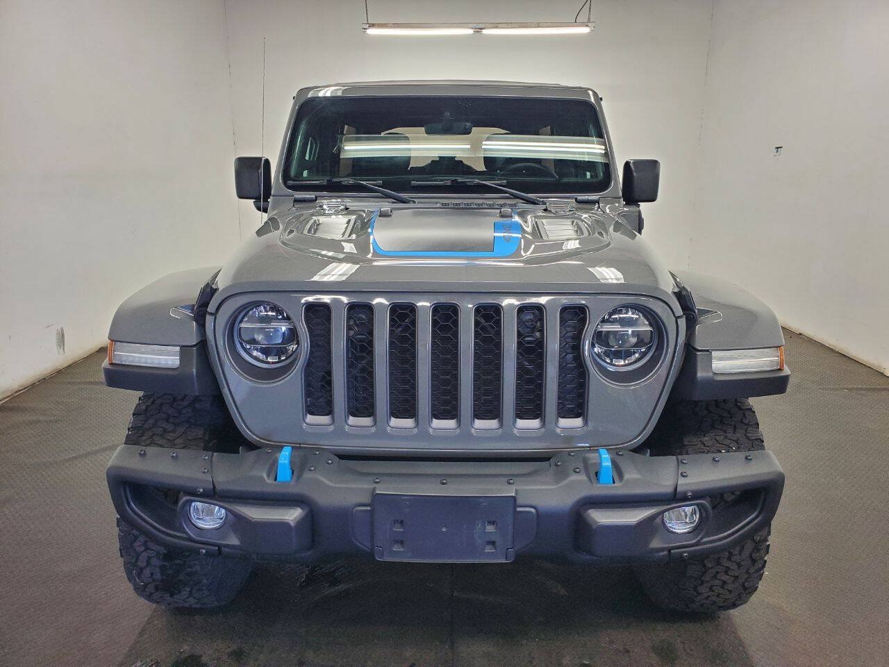 Used 2021 Jeep Wrangler Unlimited Rubicon 4xe w/ Steel Bumper Group AWD/4WD image 2