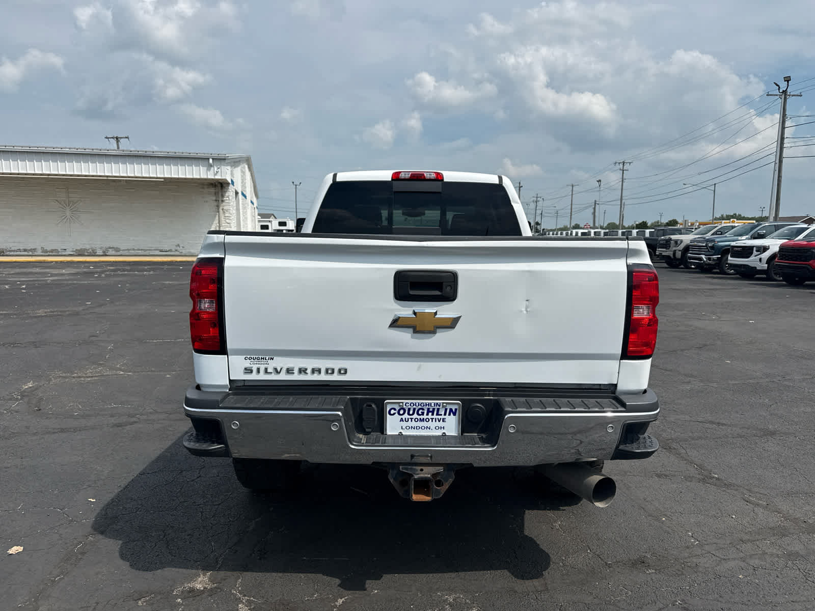 Used 2017 Chevrolet Silverado 2500 LTZ w/ Duramax Plus Package AWD/4WD image 4