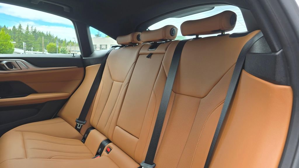 Used 2023 BMW i4 eDrive40 w/ Premium Package RWD image 54