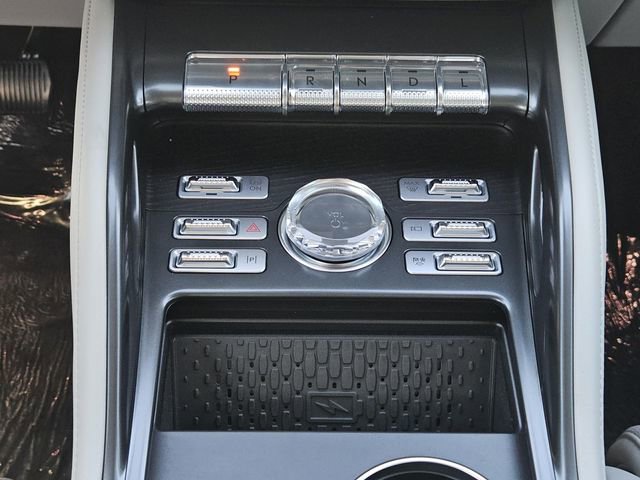 New 2026 Lincoln Nautilus Reserve AWD/4WD image 18