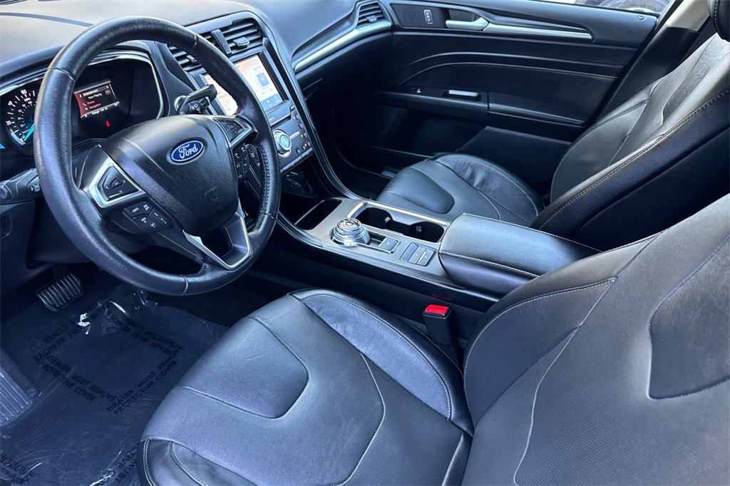 Used 2020 Ford Fusion Energi Titanium image 10