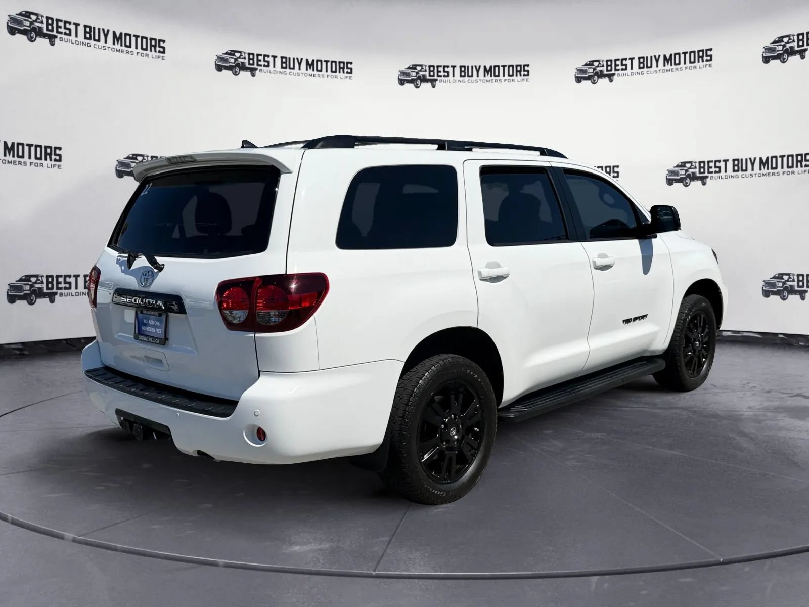 Used 2019 Toyota Sequoia TRD Sport w/ TRD Sport Premium Package AWD/4WD image 8