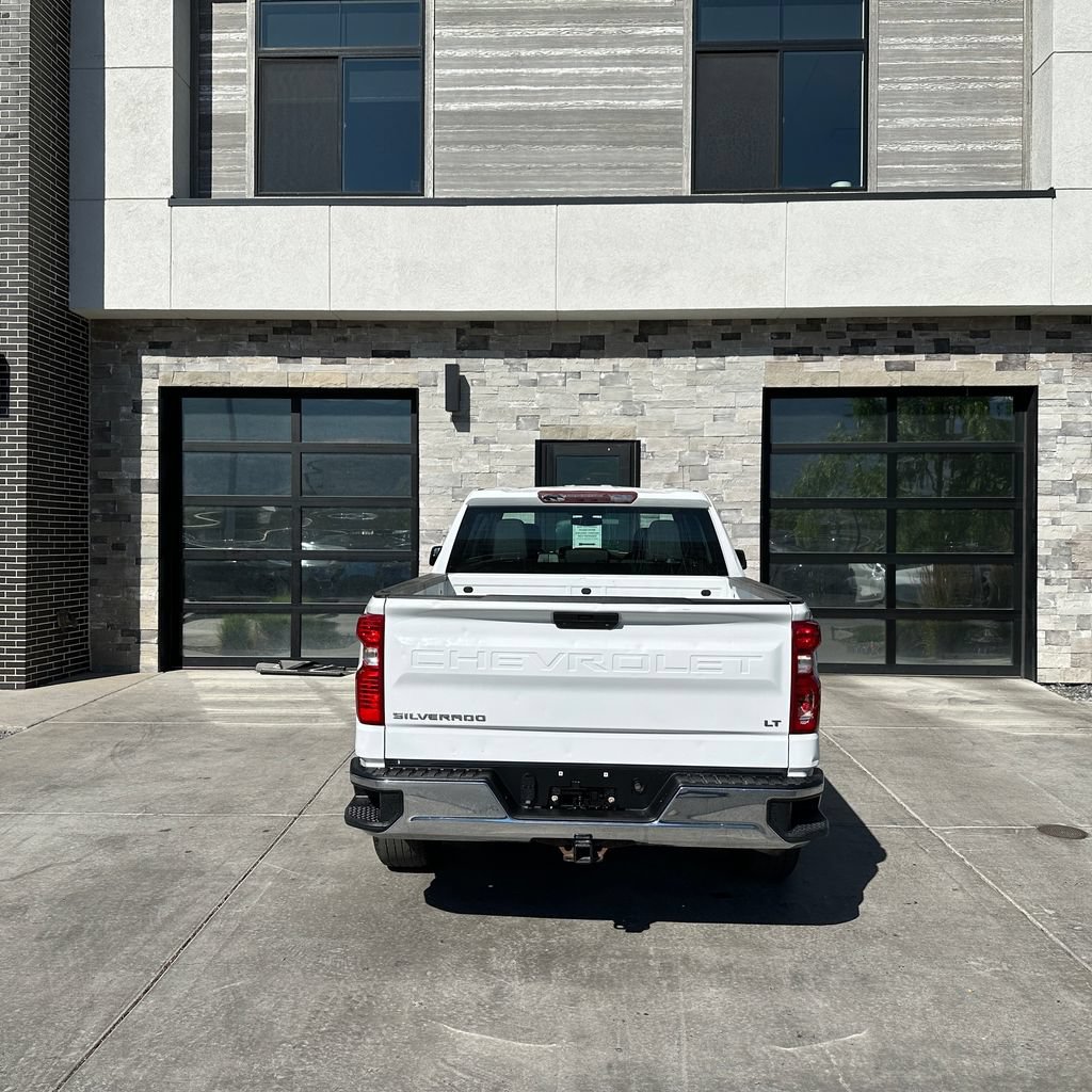 Used 2021 Chevrolet Silverado 1500 LT AWD/4WD image 4