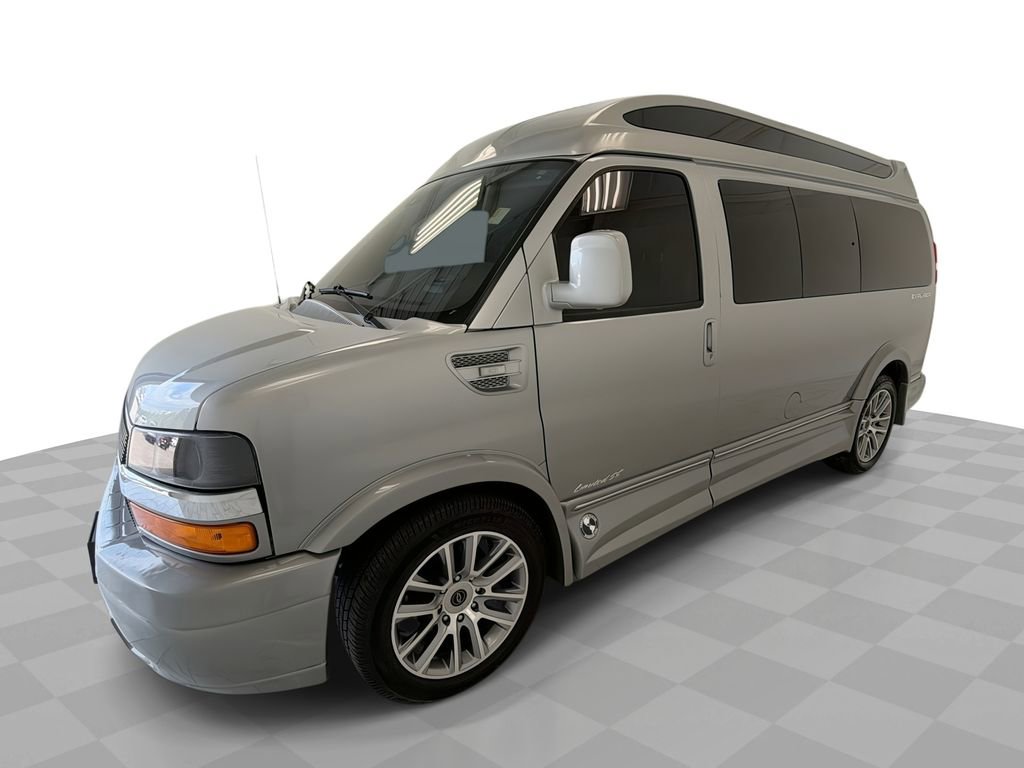 Used 2021 Chevrolet Express 2500 LS w/ Enhanced Convenience Package image 1