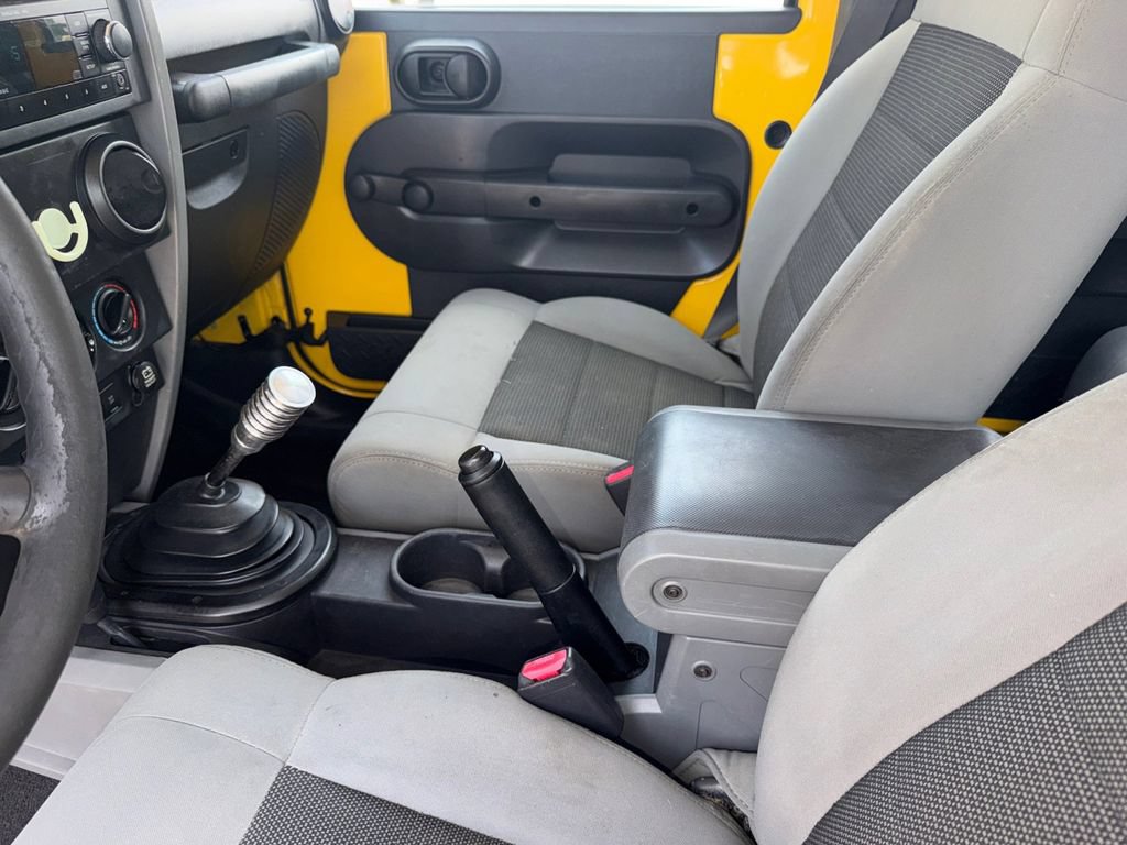 Used 2008 Jeep Wrangler Unlimited X AWD/4WD image 12