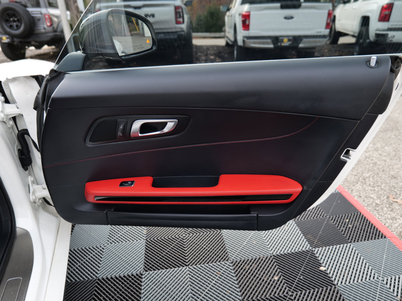 Used 2017 Mercedes-Benz AMG GT Coupe image 35